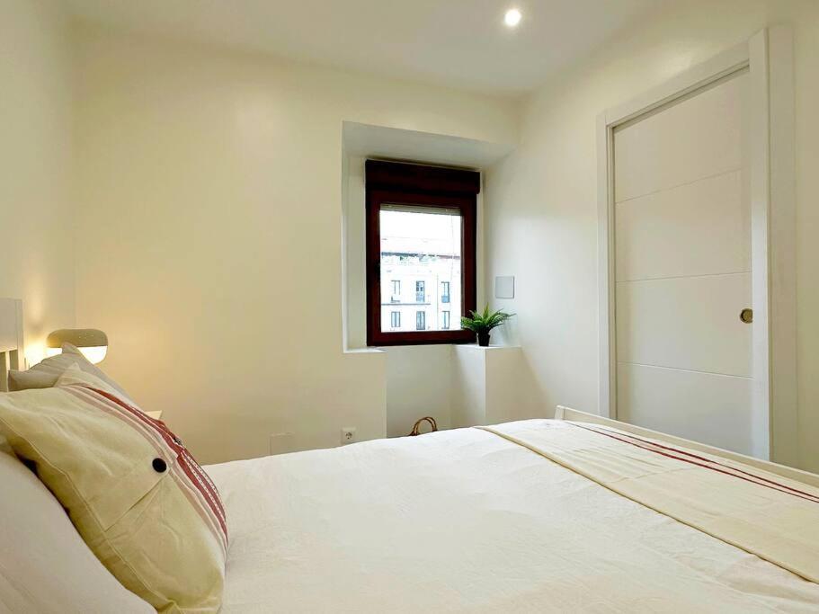 Apartamento De Diseno En Laredo Centro ภายนอก รูปภาพ