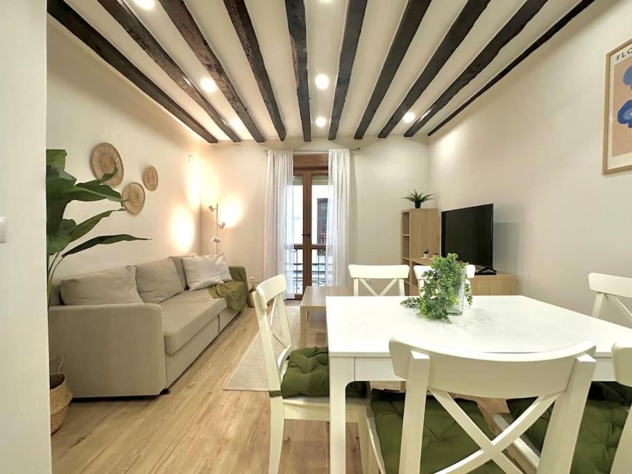 Apartamento De Diseno En Laredo Centro ภายนอก รูปภาพ